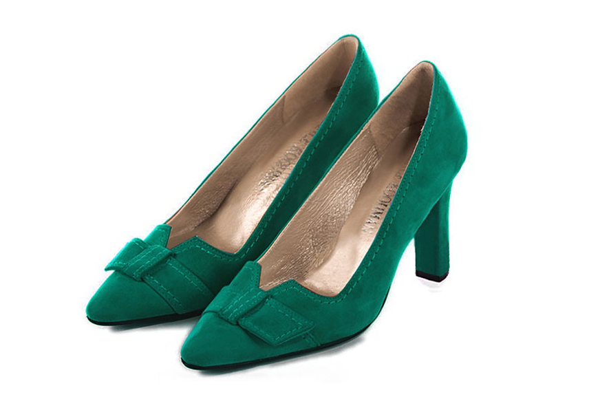French elegance and refinement for these emerald green dress pumps, with a knot on the front, 
                available in many subtle leather and colour combinations. Possibility to customize with your colors and materials.
With its original cutout, this pretty fitted pump
will render you great services, combining comfort and distinction. 
                Matching clutches for parties, ceremonies and weddings.   
                You can customize these shoes to perfectly match your tastes or needs, and have a unique model.  
                Choice of leathers, colours, knots and heels. 
                Wide range of materials and shades carefully chosen.  
                Rich collection of flat, low, mid and high heels.  
                Small and large shoe sizes - Florence KOOIJMAN